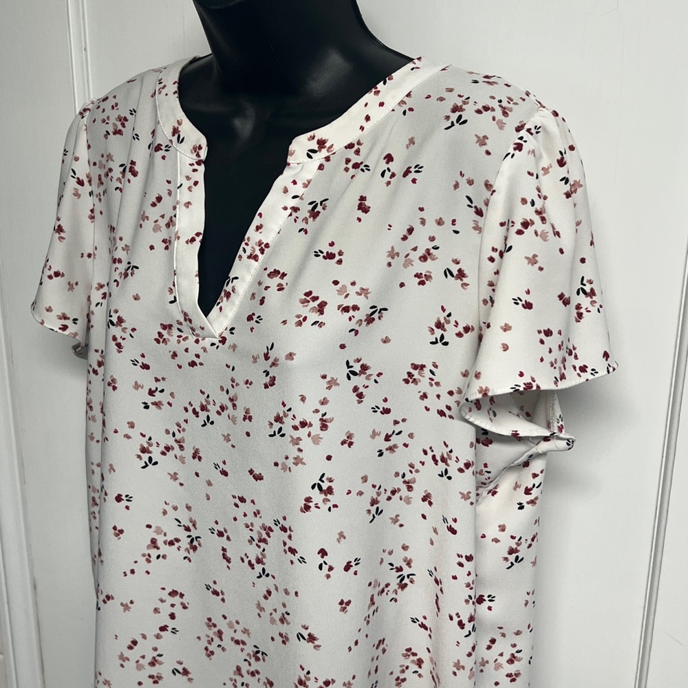 Floral Flowy Blouse by Hilary Radley Ladies size L
